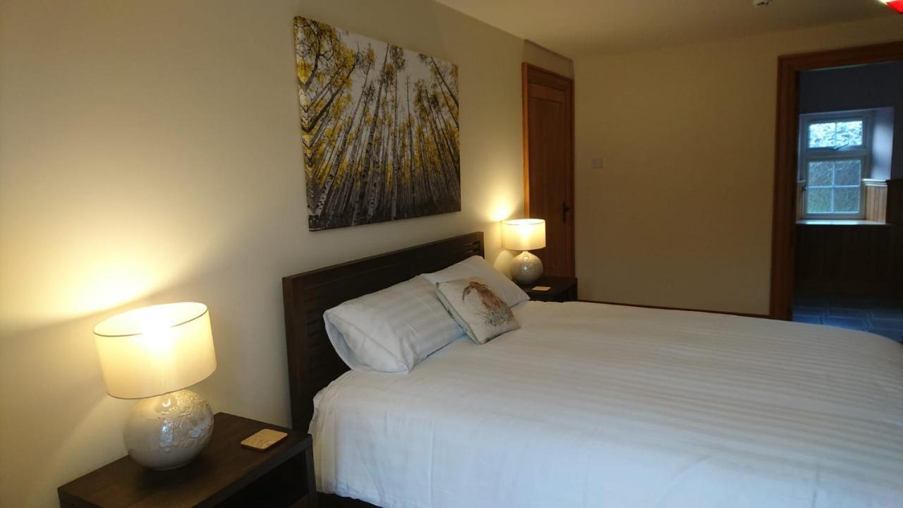 Rossclare Lodge เอนนิสคิลเลน ภายนอก รูปภาพ